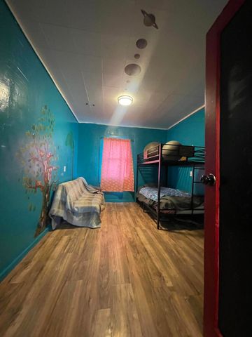 1512 Summers Lane, Klamath Falls, OR 97603