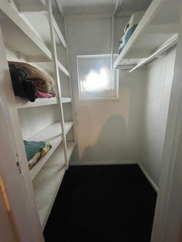 1512 Summers Lane, Klamath Falls, OR 97603