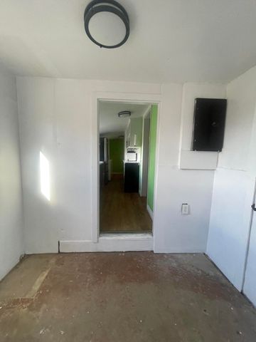 1512 Summers Lane, Klamath Falls, OR 97603