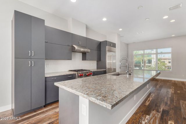 1717 E MORTEN Avenue 41, Phoenix, AZ 85020