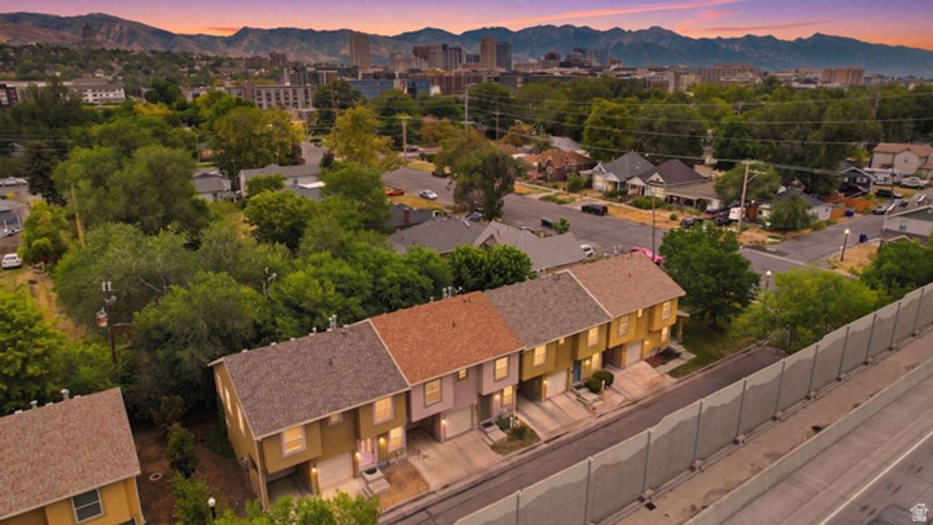 422 N HODGES LN, Salt Lake City, UT 84116 — photo 2