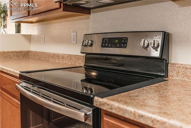 2115 St Claire Park Alley, Colorado Springs, CO 80910