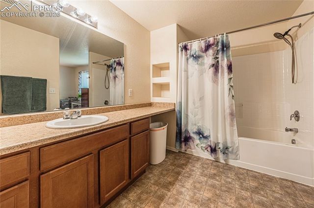 2115 St Claire Park Alley, Colorado Springs, CO 80910