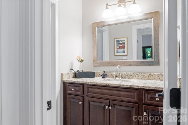 5123 Randolph Road, Charlotte, NC 28211