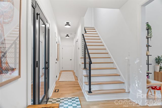 5123 Randolph Road, Charlotte, NC 28211