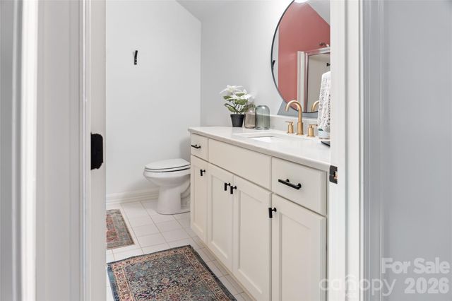 5123 Randolph Road, Charlotte, NC 28211