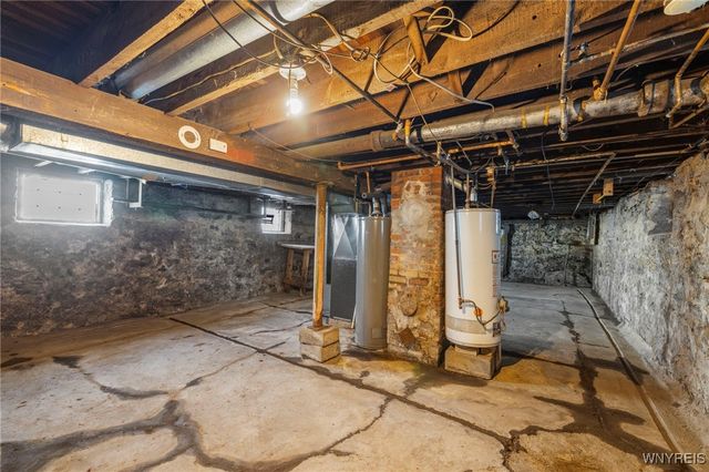 66 Lewis Street, Buffalo, NY 14206