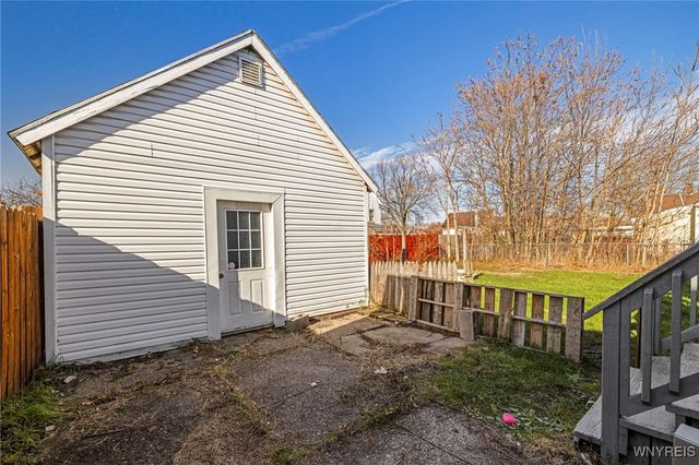 66 Lewis Street, Buffalo, NY 14206