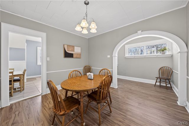 1022 Westcott St, Syracuse, NY 13210