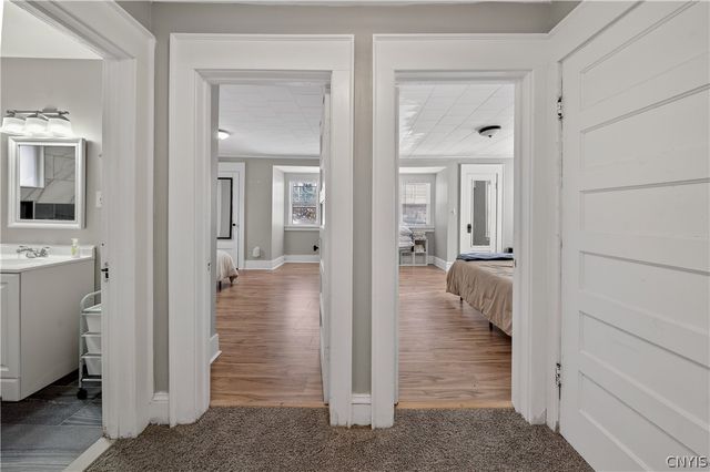 1022 Westcott St, Syracuse, NY 13210