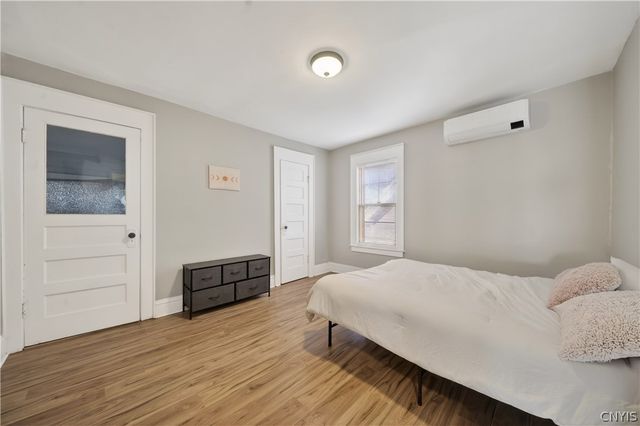 1022 Westcott St, Syracuse, NY 13210