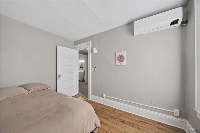 1022 Westcott St, Syracuse, NY 13210