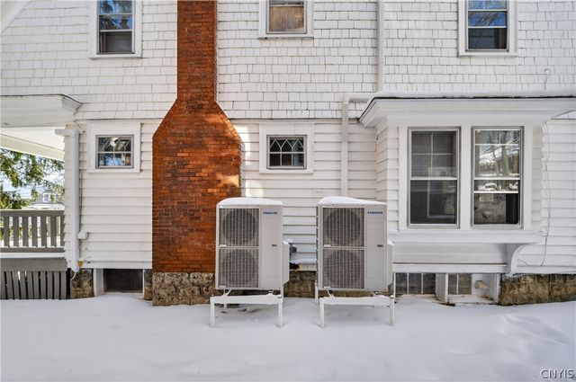 1022 Westcott St, Syracuse, NY 13210