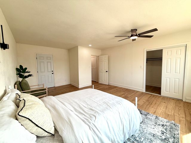 2650 S Chinowth Street, Visalia, CA 93277