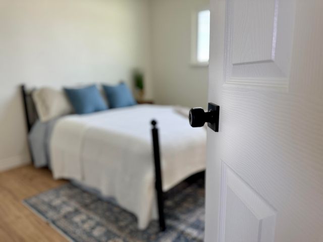 2650 S Chinowth Street, Visalia, CA 93277