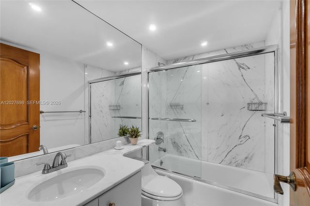 199 Ocean Lane Dr 1210, Key Biscayne, FL 33149