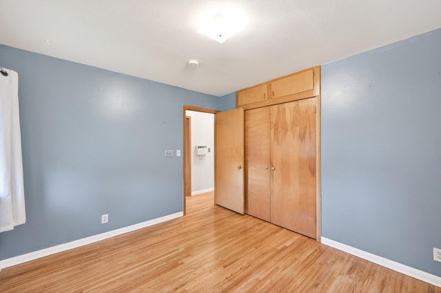1283 Burke Avenue E, Maplewood, MN 55109