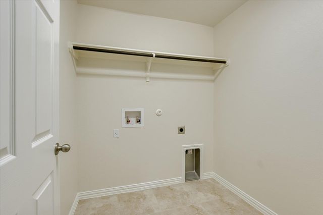 220 Allegrini ST, Leander, TX 78641