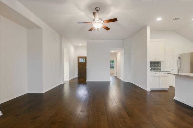 220 Allegrini ST, Leander, TX 78641