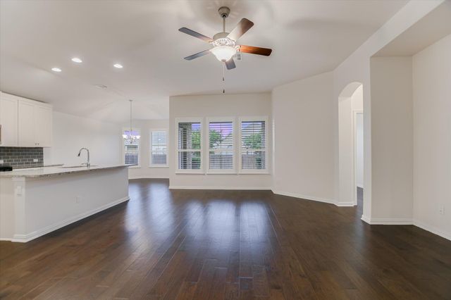 220 Allegrini ST, Leander, TX 78641