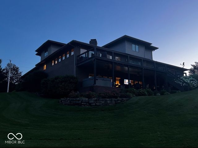 9398 W Mirror Road, Columbus, IN 47201