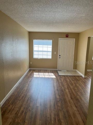 452 BANYON TREE CIRCLE 200, Maitland, FL 32751