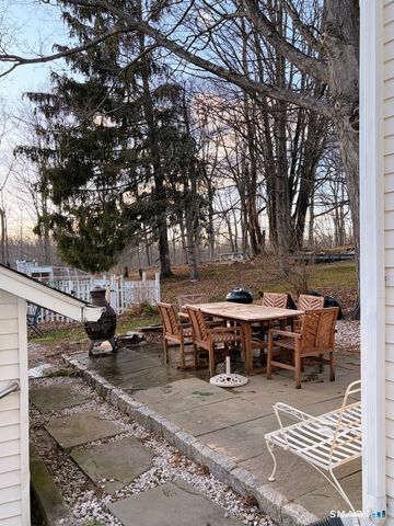 89 South End Avenue, Durham, CT 06422