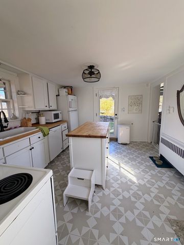 89 South End Avenue, Durham, CT 06422