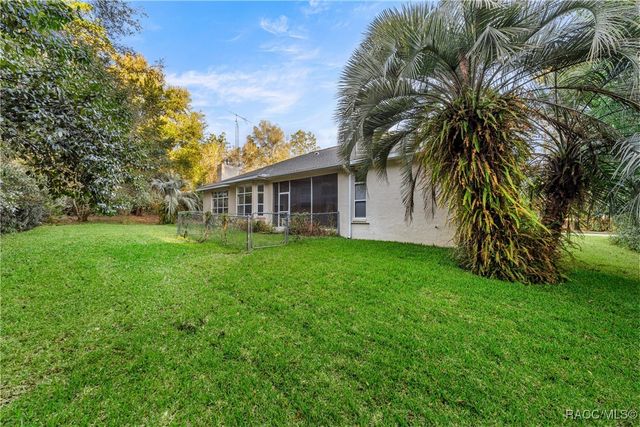 20698 SW 93rd Lane Road, Dunnellon, FL 34431