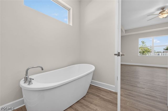 623 SW 25th LN, Cape Coral, FL 33990