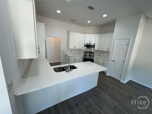 106 Cypress Bend, Kingsland, GA 31548