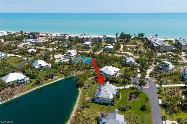 246 Christofer CT, Sanibel, FL 33957