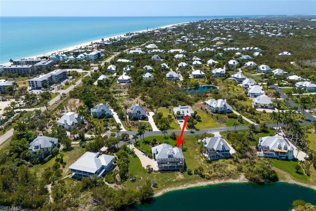 246 Christofer CT, Sanibel, FL 33957