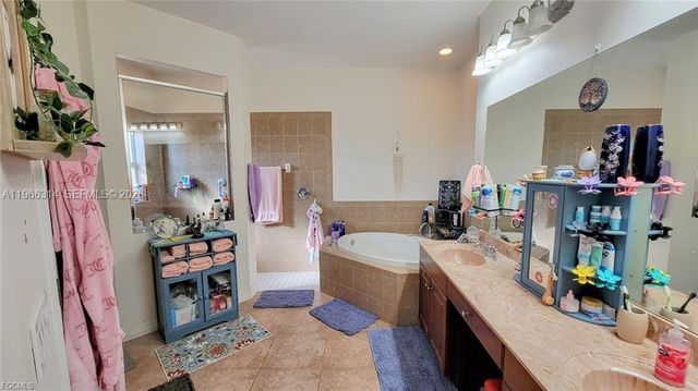 4529 Springview Circle, La Belle, FL 33935