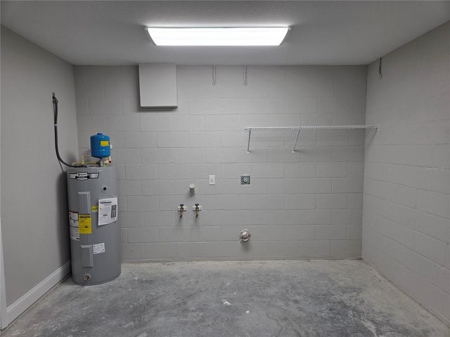 1580 SALLY ST, Lake Wales, FL 33898