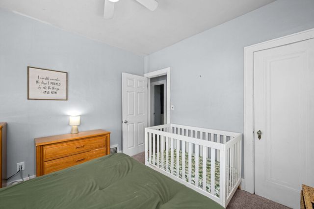 124 W 29th Street, Davenport, IA 52803