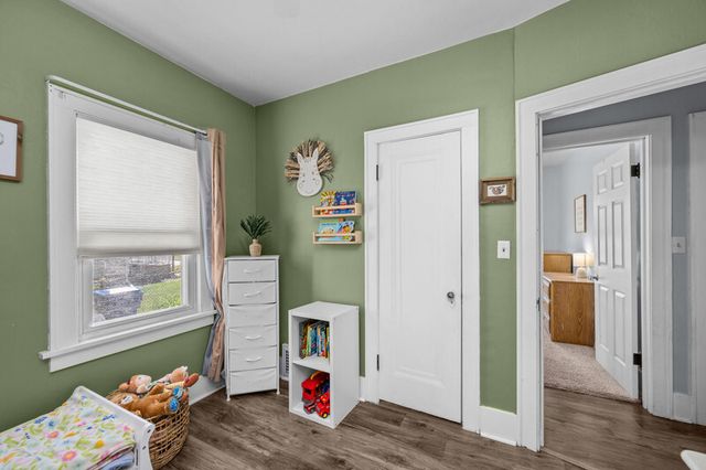 124 W 29th Street, Davenport, IA 52803
