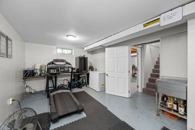124 W 29th Street, Davenport, IA 52803