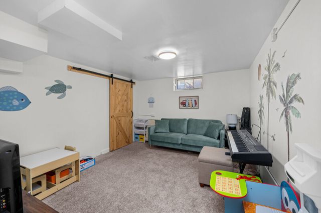 124 W 29th Street, Davenport, IA 52803