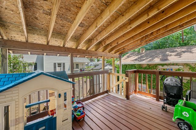 124 W 29th Street, Davenport, IA 52803