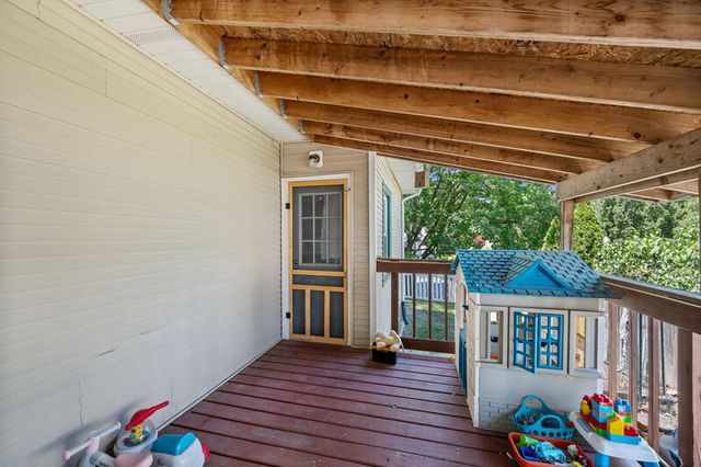 124 W 29th Street, Davenport, IA 52803