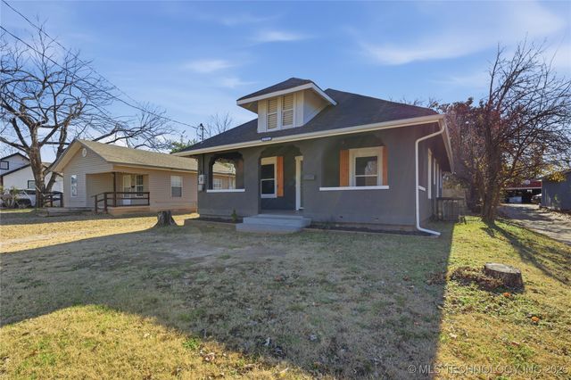 4716 W 8th Street, Tulsa, OK 74127