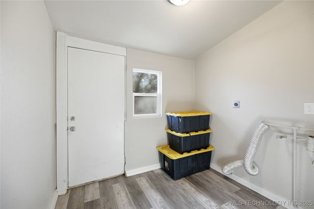 4716 W 8th Street, Tulsa, OK 74127