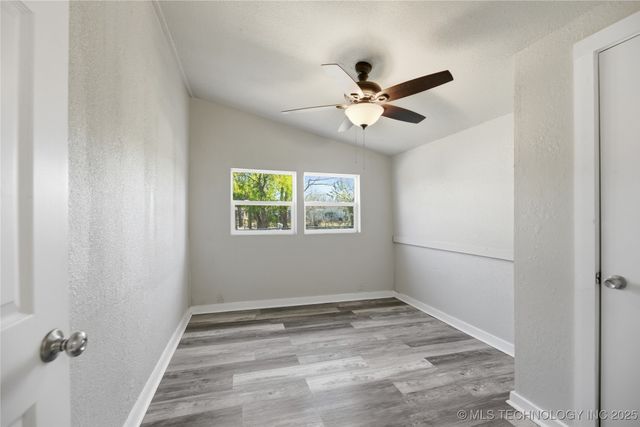 4716 W 8th Street, Tulsa, OK 74127