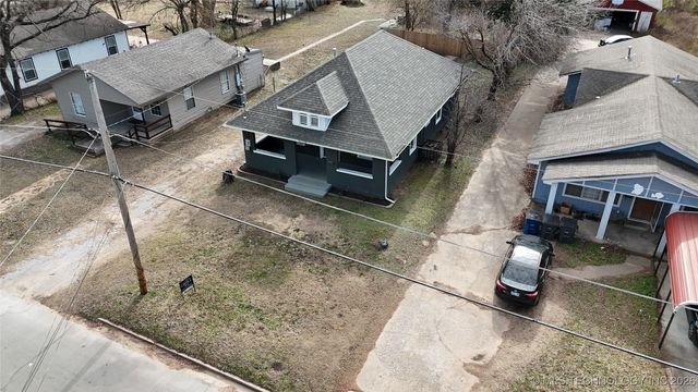 4716 W 8th Street, Tulsa, OK 74127