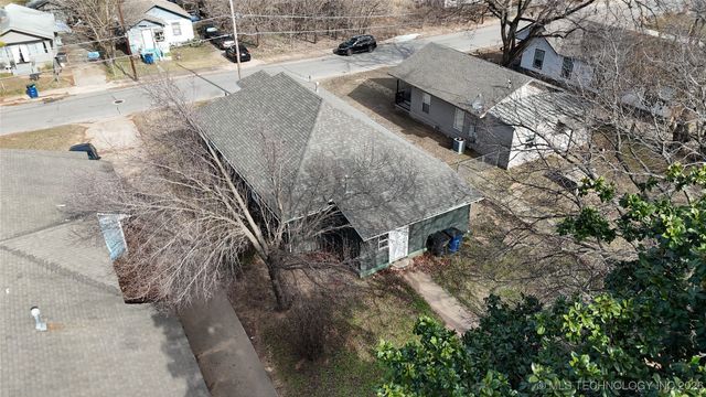 4716 W 8th Street, Tulsa, OK 74127