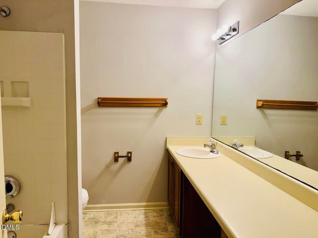 600 Audubon Lake Drive 3a12, Durham, NC 27713