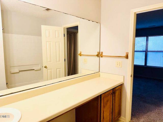 600 Audubon Lake Drive 3a12, Durham, NC 27713