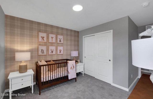 6518 Fair Ridge Ln, Louisville, KY 40291