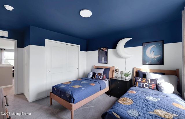 6518 Fair Ridge Ln, Louisville, KY 40291